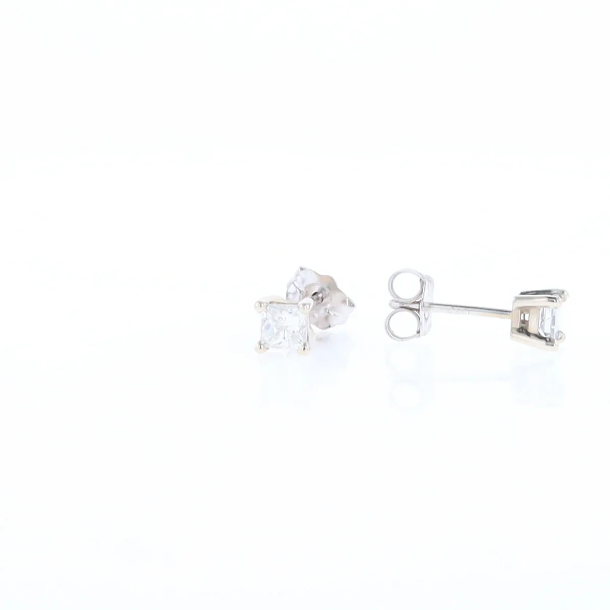 0.43ctw Princess Cut Diamond Stud Earrings