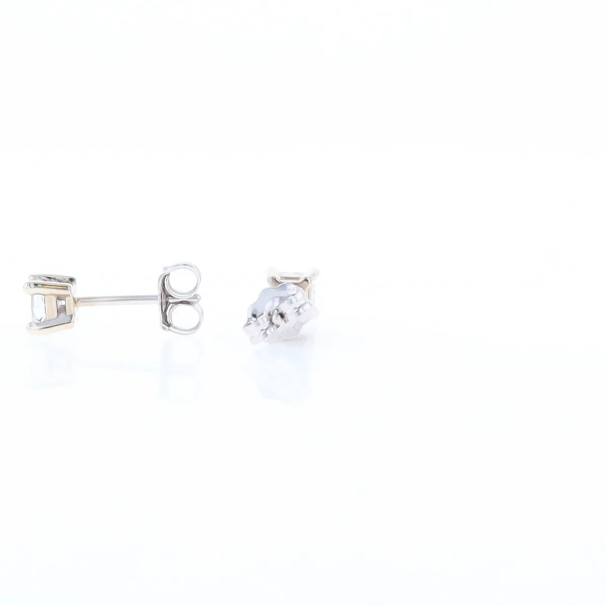 0.43ctw Princess Cut Diamond Stud Earrings