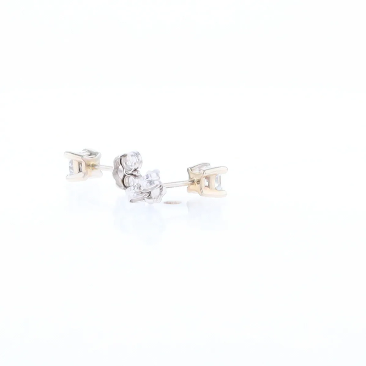 0.43ctw Princess Cut Diamond Stud Earrings