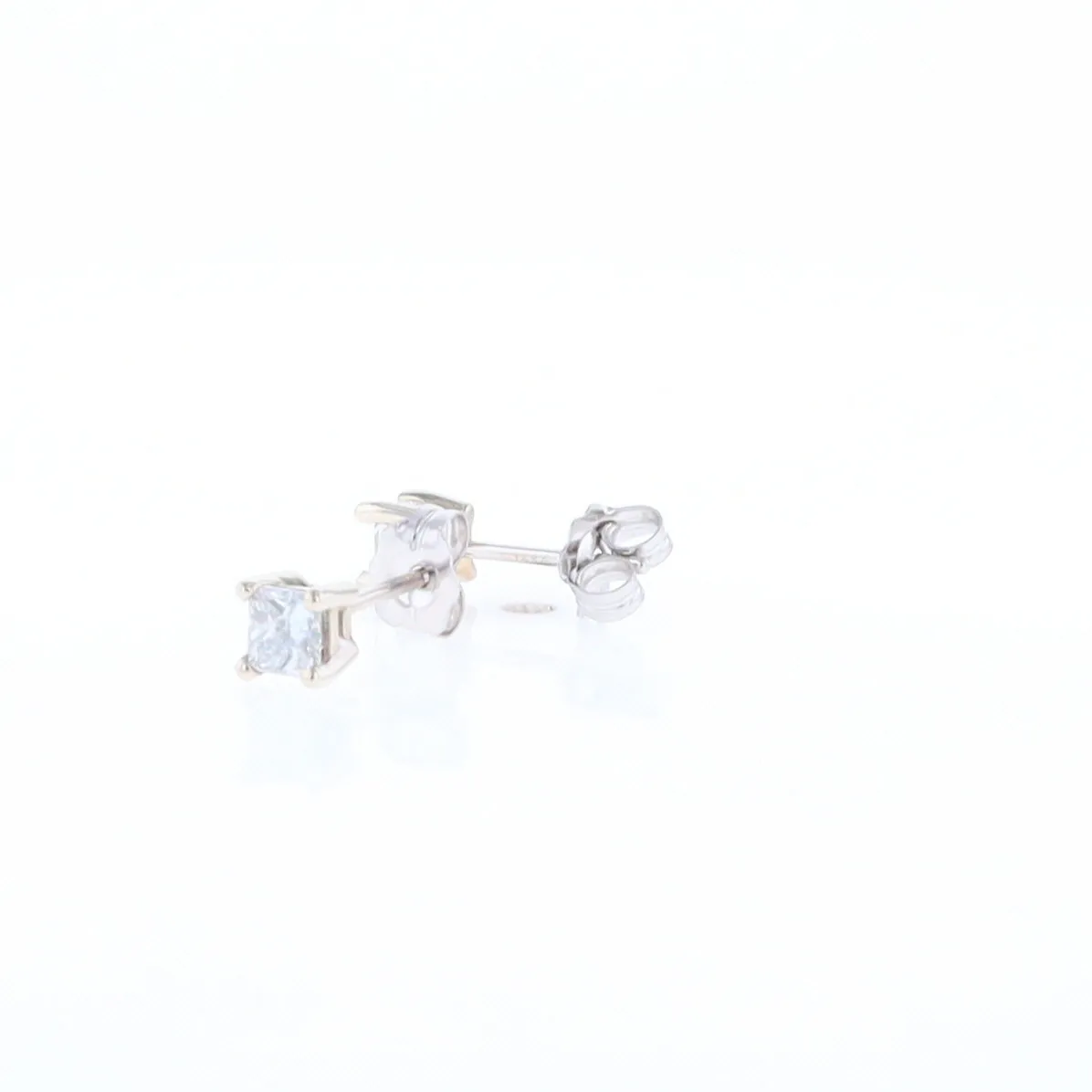 0.43ctw Princess Cut Diamond Stud Earrings