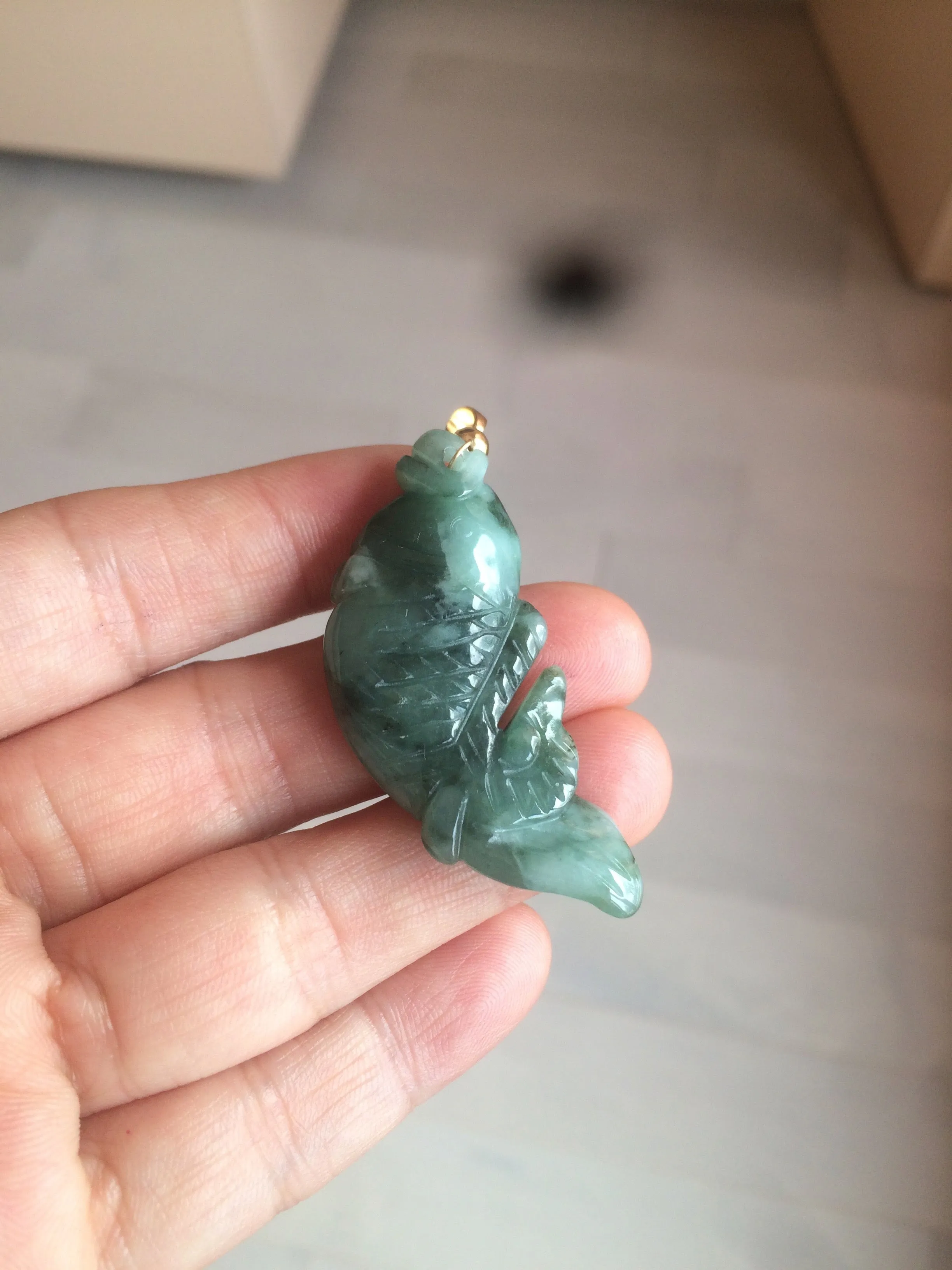 100% Natural clear blue/dark green/yellow jadeite jade 3D fish Pendant/handhold worry stone/Desk decoration BG49