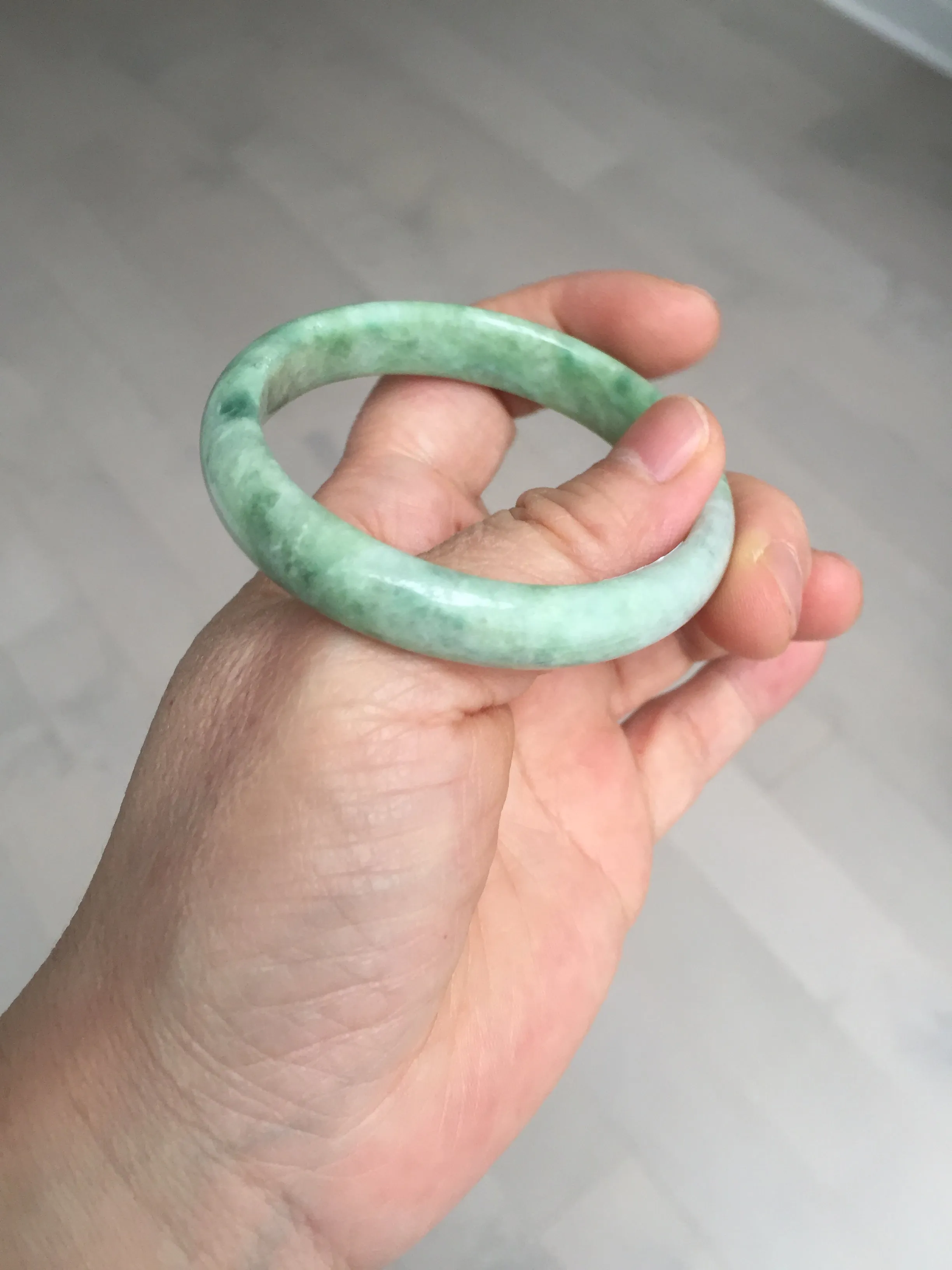 47.5mm Certified type A 100% Natural sunny green Jadeite Jade bangle BM93-4468