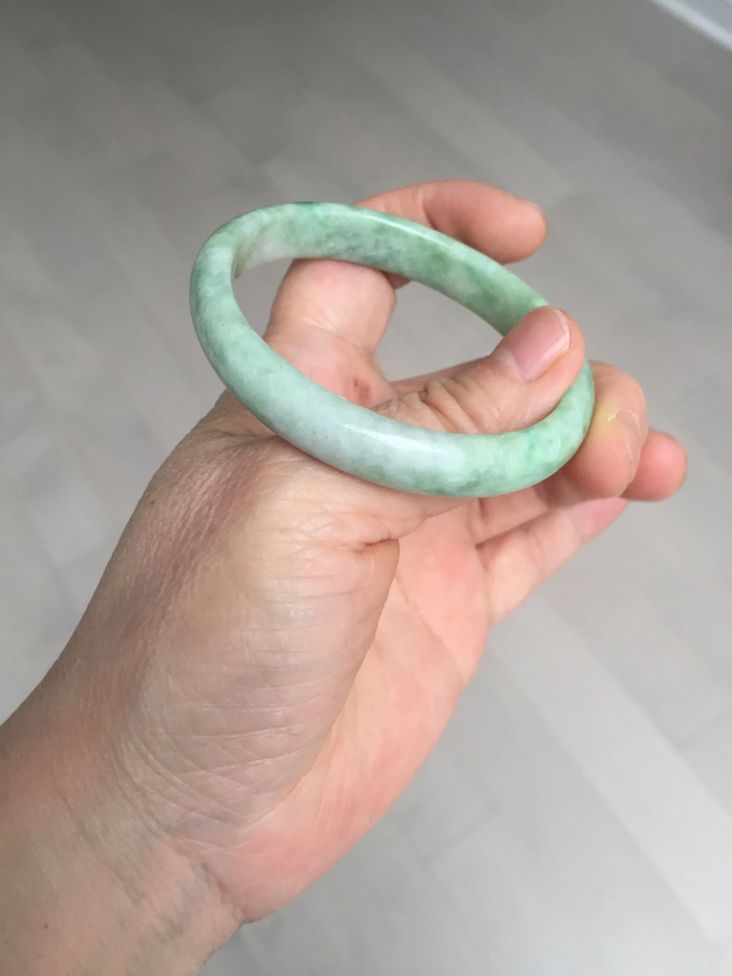 47.5mm Certified type A 100% Natural sunny green Jadeite Jade bangle BM93-4468