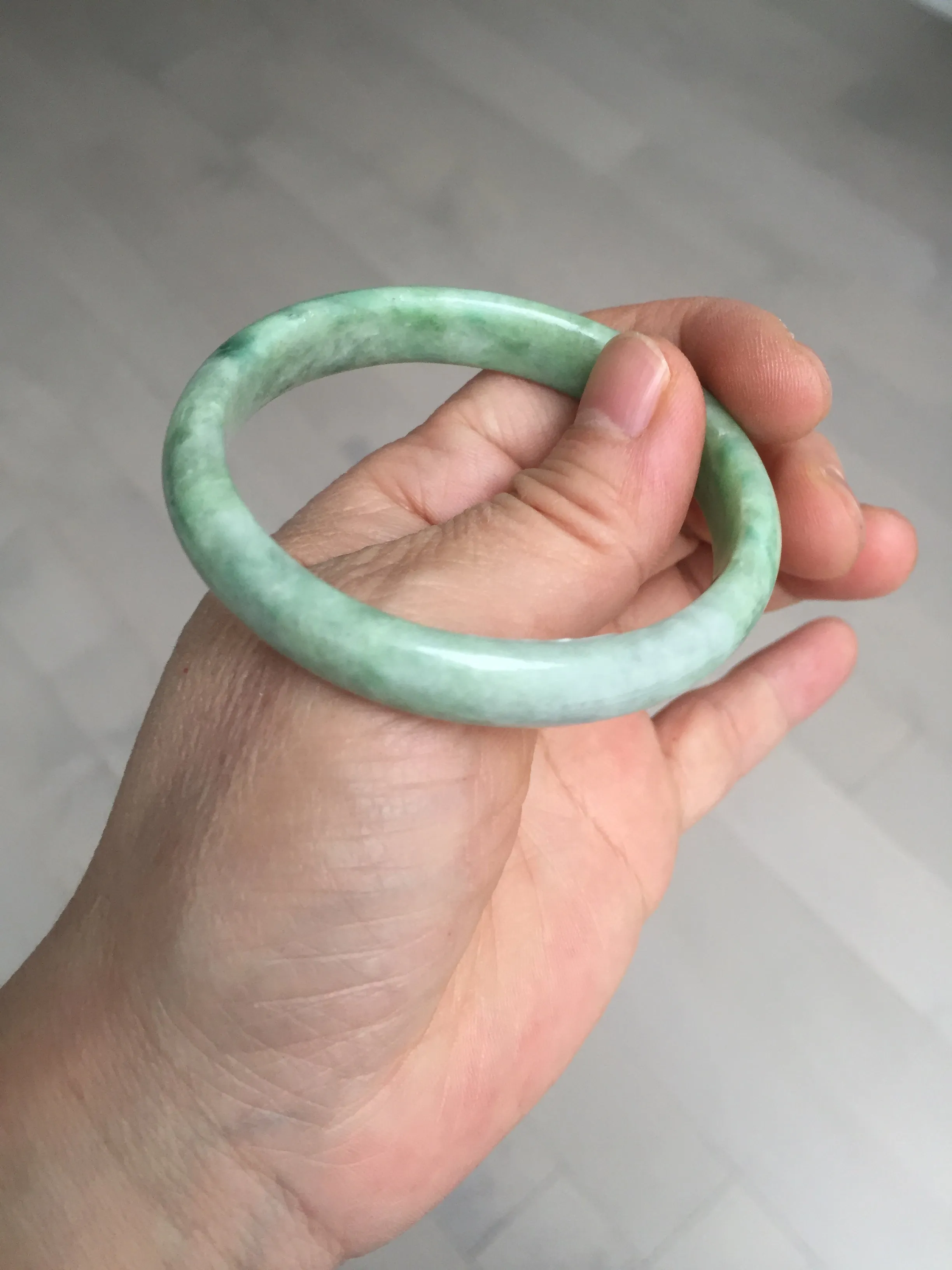 47.5mm Certified type A 100% Natural sunny green Jadeite Jade bangle BM93-4468