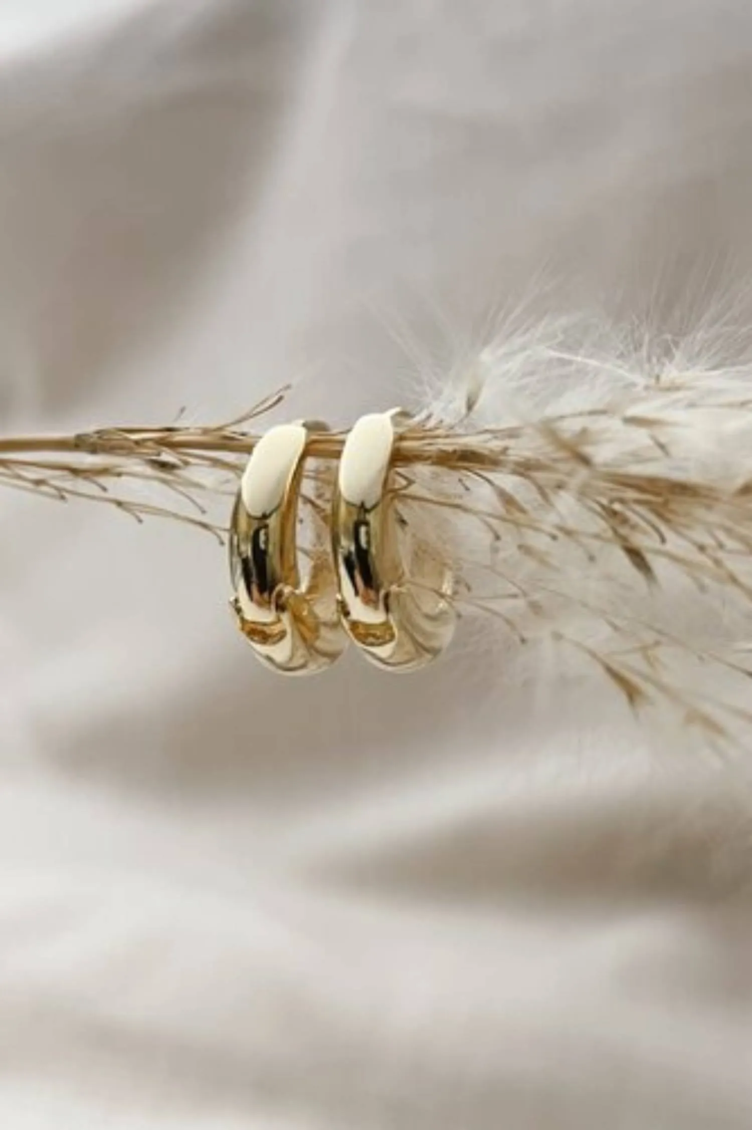 Emma Hoop Earrings