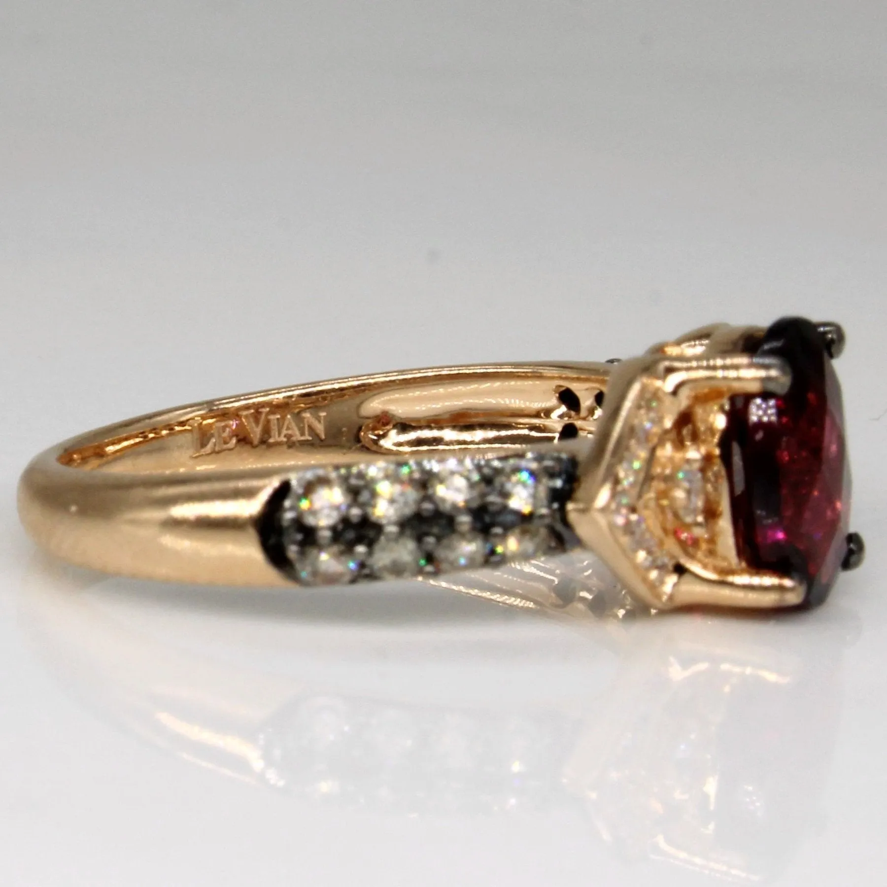 'La Vien' Garnet & Diamond Ring | 1.25ct, 0.37ctw | SZ 6.75 |