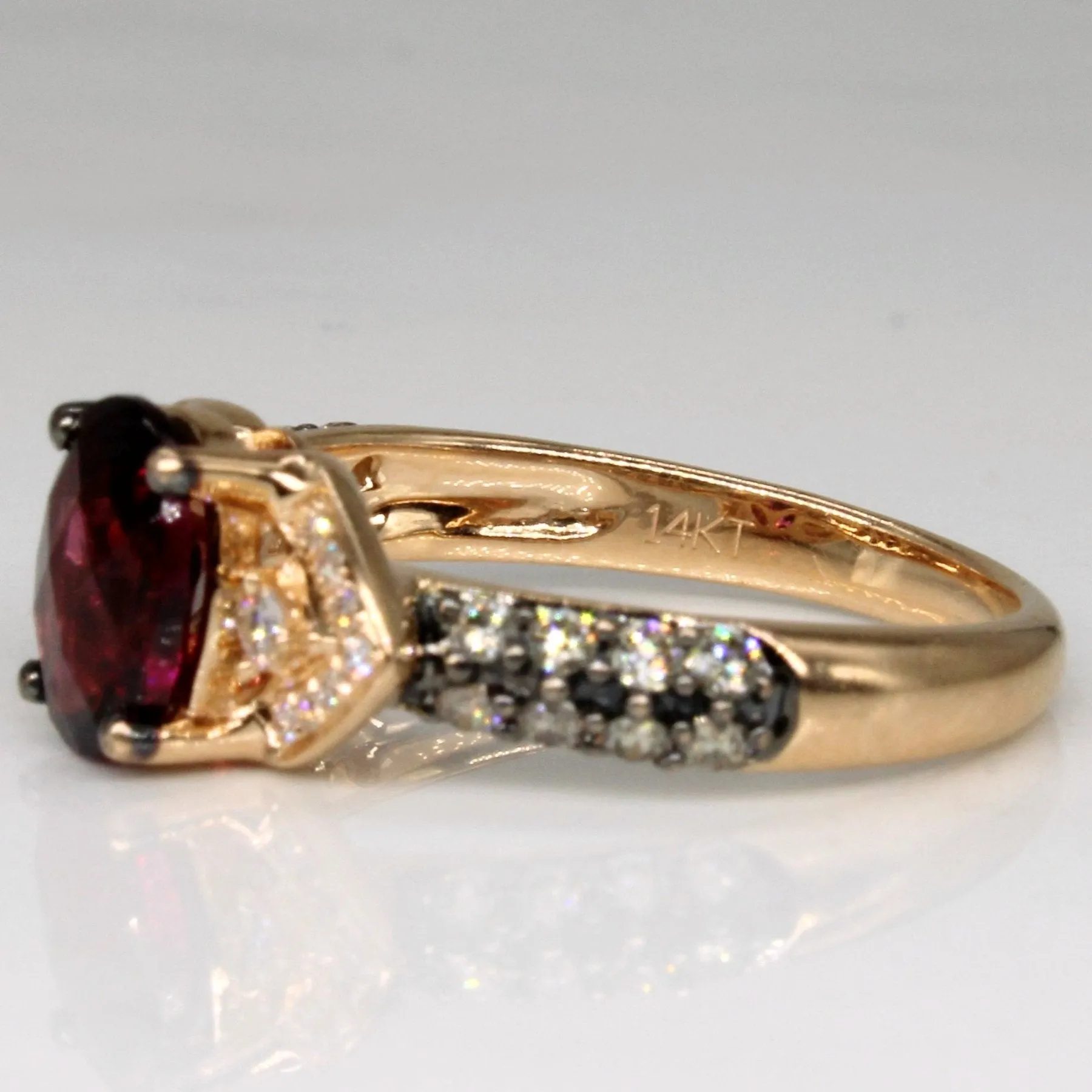 'La Vien' Garnet & Diamond Ring | 1.25ct, 0.37ctw | SZ 6.75 |