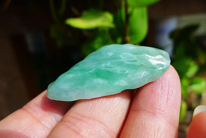 Natural Jade Rough Jadeite Raw (10.5g,4.2X2.2X0.8cm)