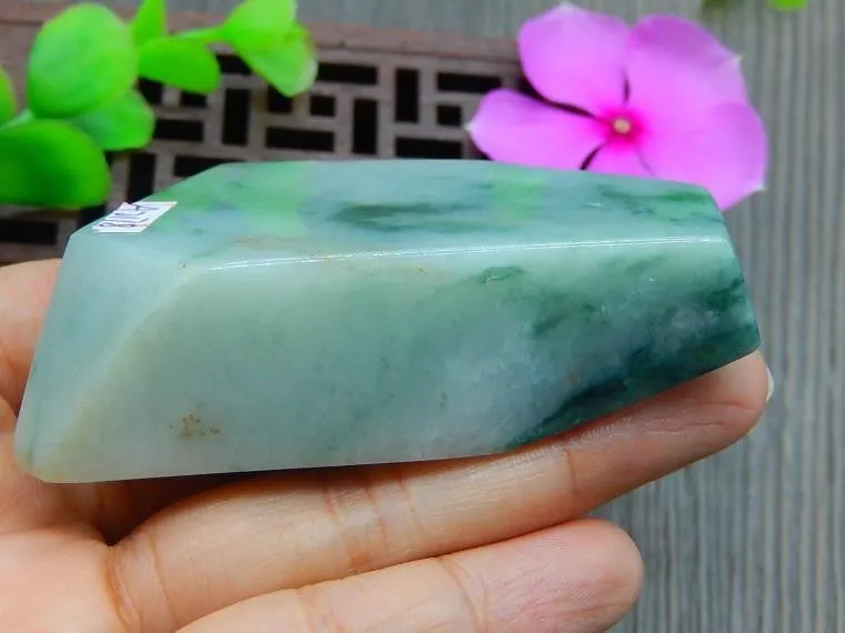 Natural Jade Rough Jadeite Raw (108g, 65X42X20mm)