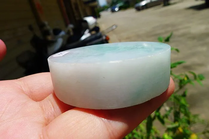 Natural Jade Rough Jadeite Raw (111g,5.3X1.45cm)