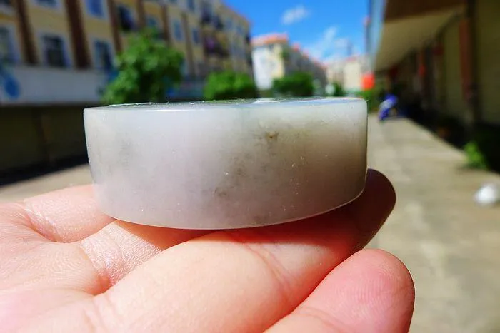 Natural Jade Rough Jadeite Raw (123g,5.2X1.7cm)