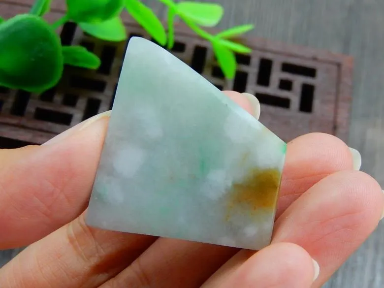 Natural Jade Rough Jadeite Raw (13g, 32X30X5.8mm)