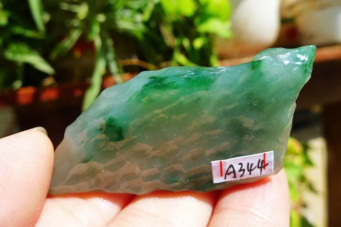 Natural Jade Rough Jadeite Raw (22g,5.7X2.5X0.8cm)