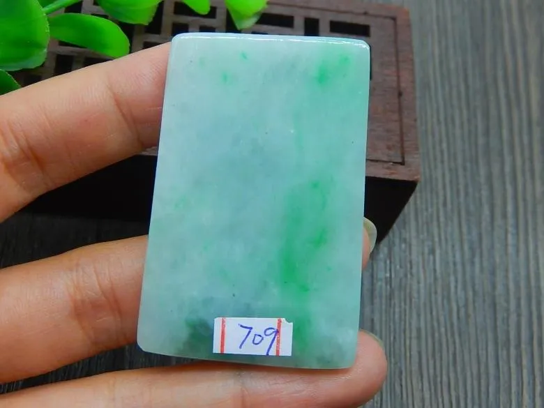 Natural Jade Rough Jadeite Raw (25g, 55X33X4.7mm)