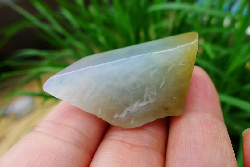 Natural Jade Rough Jadeite Raw (25g,3.8X2.4X1.5cm)