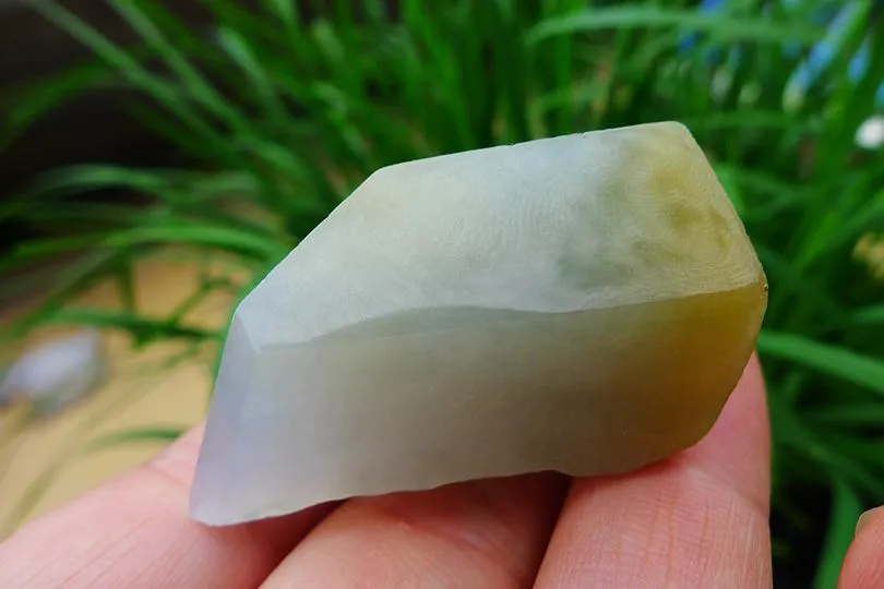 Natural Jade Rough Jadeite Raw (25g,3.8X2.4X1.5cm)