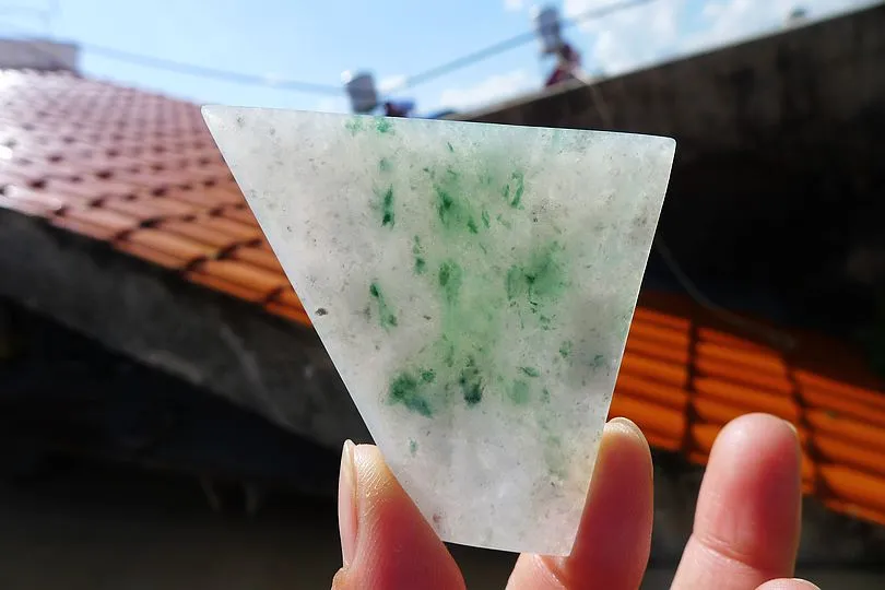 Natural Jade Rough Jadeite Raw (29g,5.4X5.3X0.55cm)