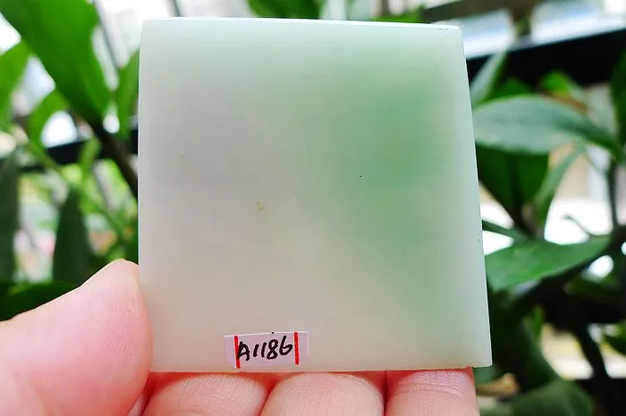 Natural Jade Rough Jadeite Raw (44g,4.9X5X0.65cm)