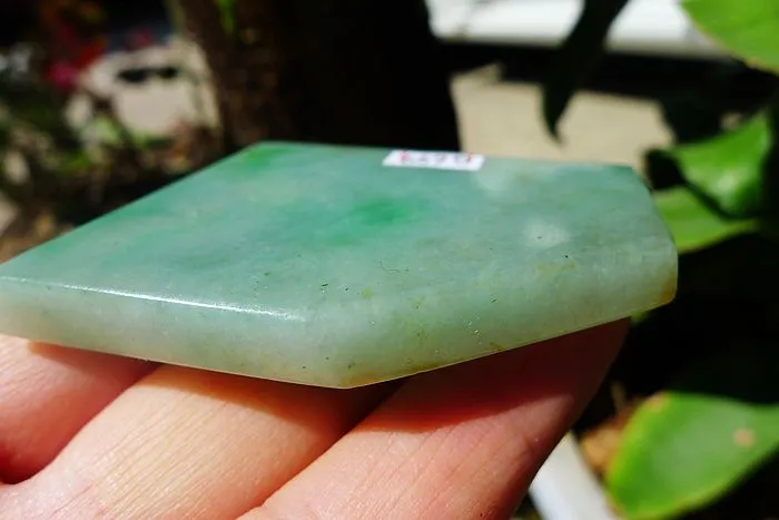 Natural Jade Rough Jadeite Raw (46g,5.5X4.4X0.65cm)