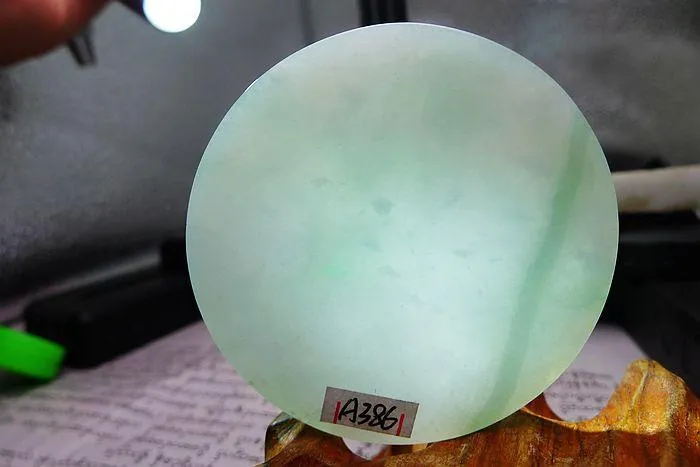 Natural Jade Rough Jadeite Raw (51g,5.2X0.7cm)