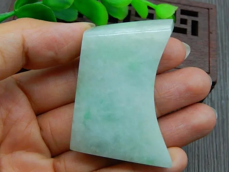 Natural Jade Rough Jadeite Raw (52g, 50X32X13mm)