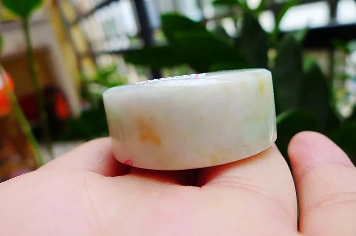 Natural Jade Rough Jadeite Raw (53g,3.7X1.55cm)