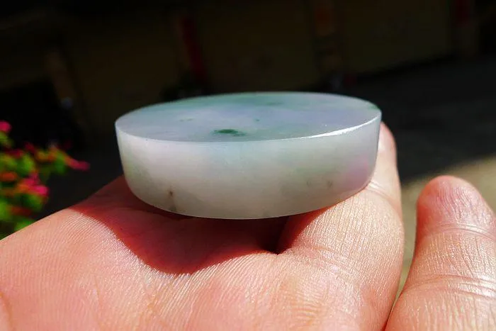 Natural Jade Rough Jadeite Raw (67g,5X1cm)