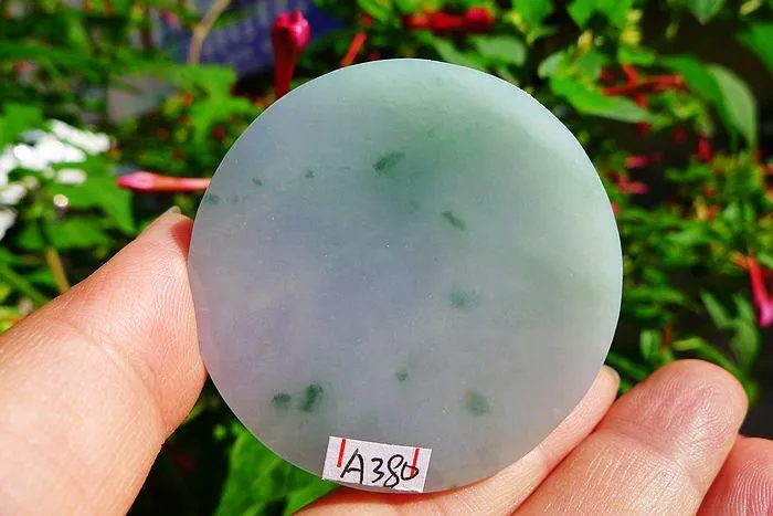 Natural Jade Rough Jadeite Raw (67g,5X1cm)