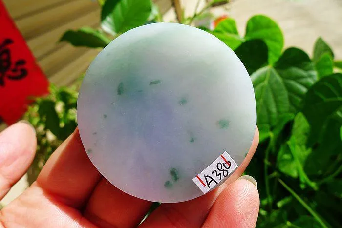 Natural Jade Rough Jadeite Raw (67g,5X1cm)