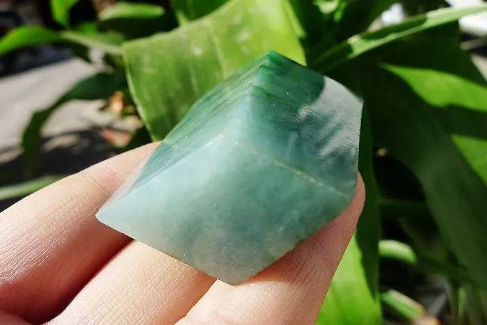 Natural Jade Rough Jadeite Raw (71g,5X3.7X2cm)