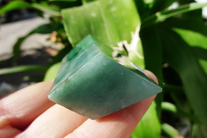 Natural Jade Rough Jadeite Raw (71g,5X3.7X2cm)