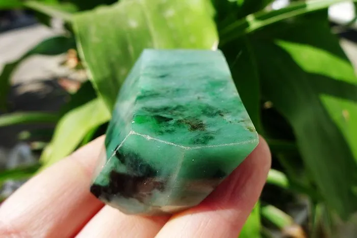 Natural Jade Rough Jadeite Raw (71g,5X3.7X2cm)