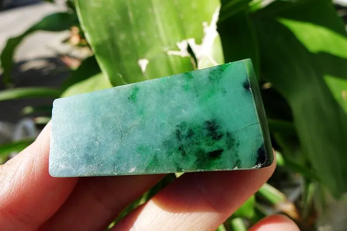 Natural Jade Rough Jadeite Raw (71g,5X3.7X2cm)