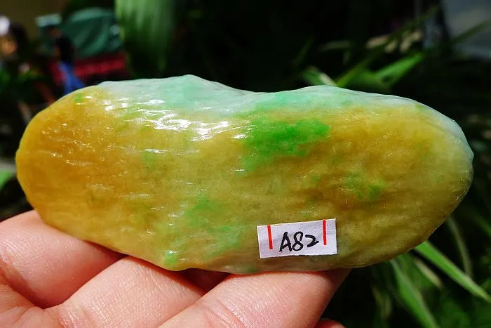 Natural Jade Rough Jadeite Raw (76g,8.3X3.3X1.5cm)