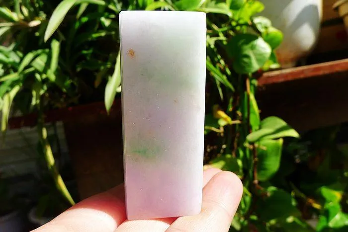 Natural Jade Rough Jadeite Raw (82g,6.5X2.4X2.4cm)