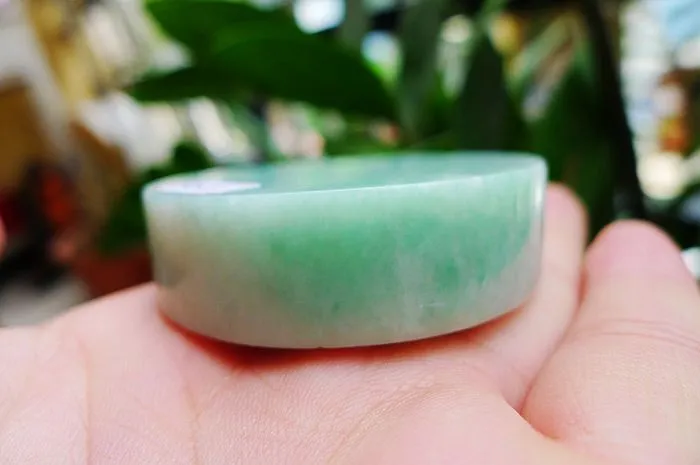 Natural Jade Rough Jadeite Raw (86g,4.9X1.37cm)