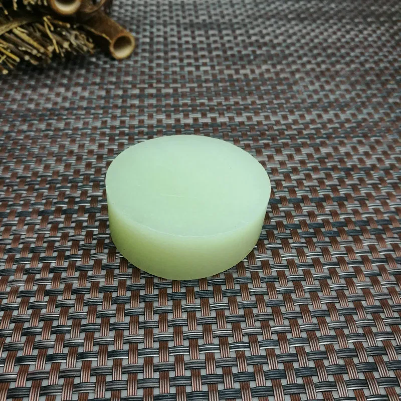 Natural Kunlun Jade Rough Nephrite Raw (115g, 5.3X1.5cm)