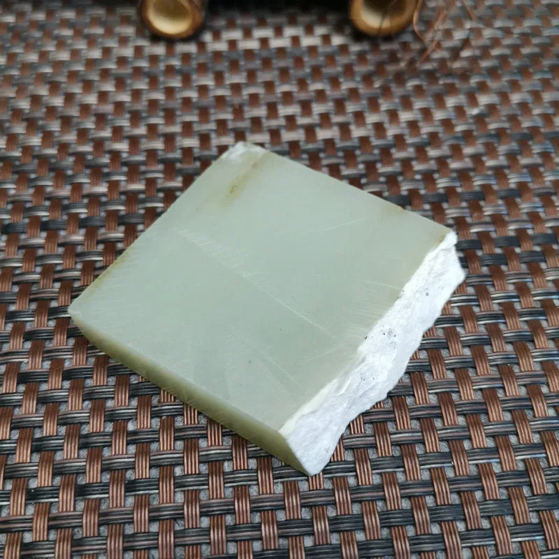 Natural Kunlun Jade Rough Nephrite Raw (80g,5X4.5X1.1cm)