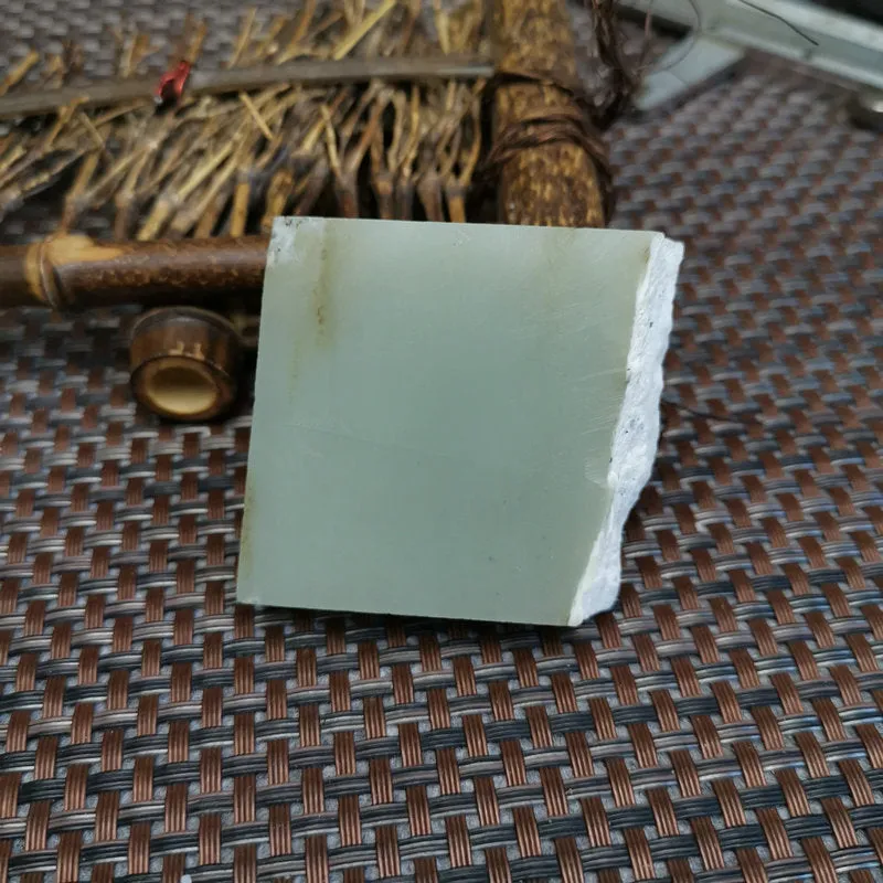 Natural Kunlun Jade Rough Nephrite Raw (80g,5X4.5X1.1cm)