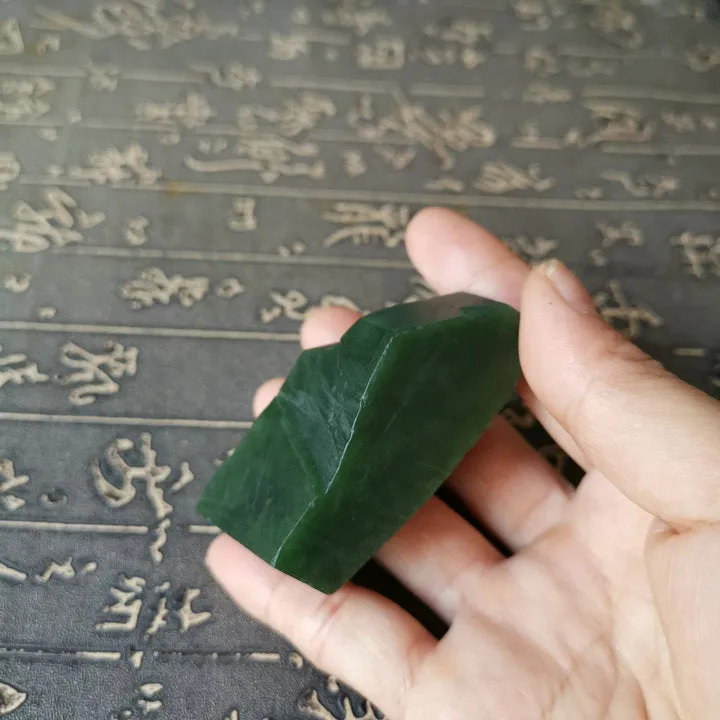 Natural Kunlun Jade Rough Nephrite Raw (99g, 5.8X3X1.5cm)