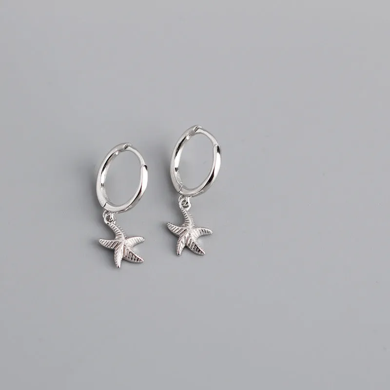 STARFISH HUGGIE HOOP EARRINGS