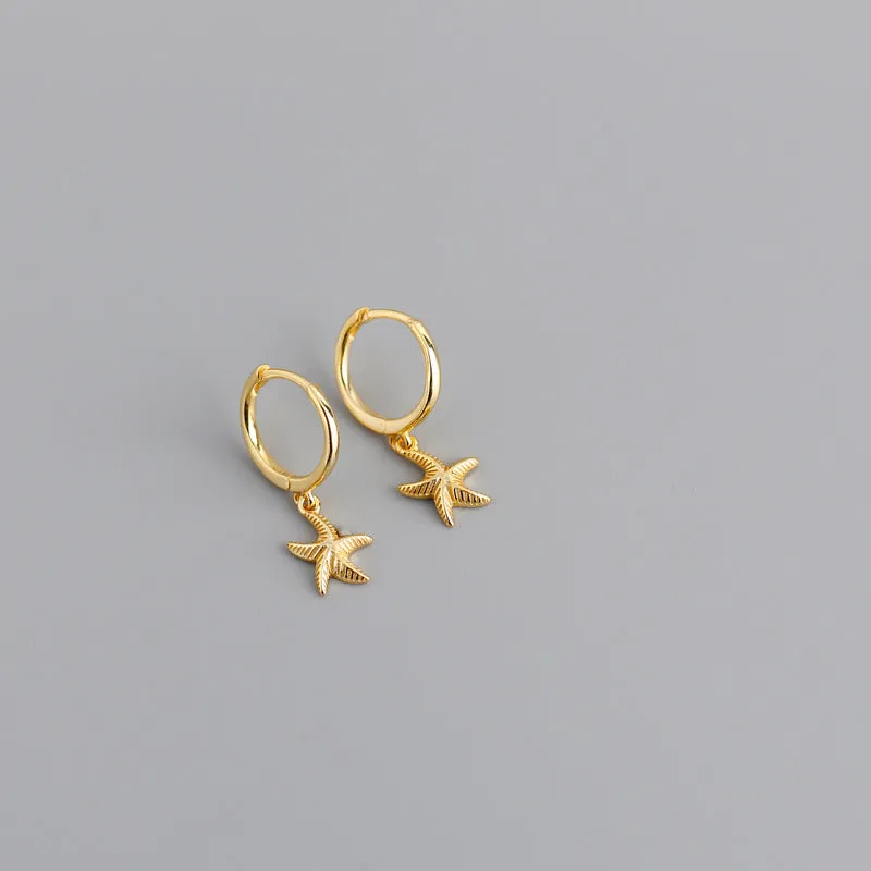 STARFISH HUGGIE HOOP EARRINGS